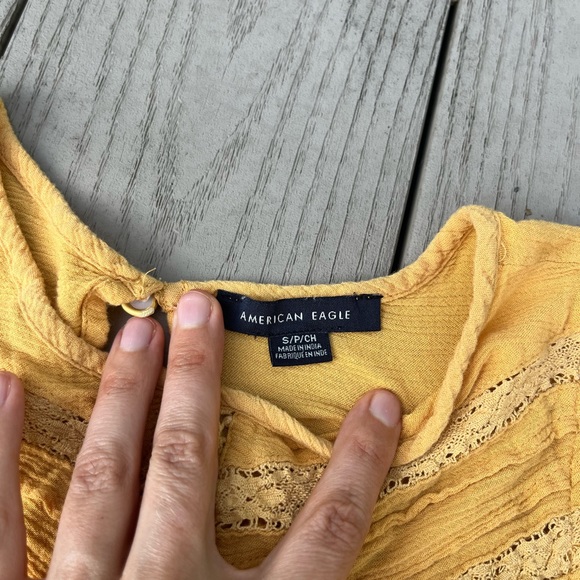 American Eagle Loose Flowy Top - Picture 2 of 3